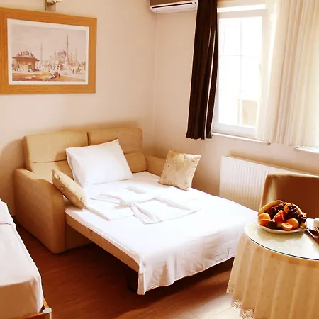 Agora Boutique & Bistro Hotel
