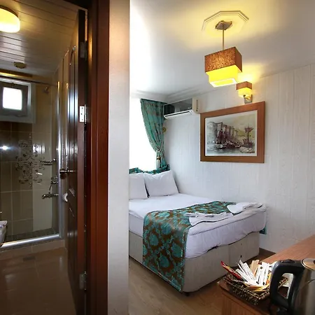 Agora Boutique & Bistro 3*