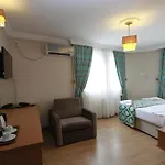 Agora Boutique & Bistro Hotell