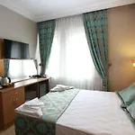 Hotell Agora Boutique & Bistro 3*