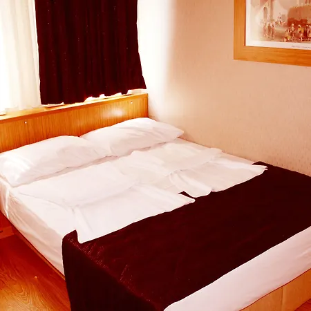 Agora Boutique & Bistro 3*