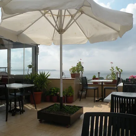 Agora Boutique & Bistro