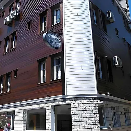 Agora Boutique & Bistro 3*