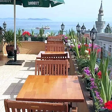 Agora Boutique & Bistro Отель Стамбул