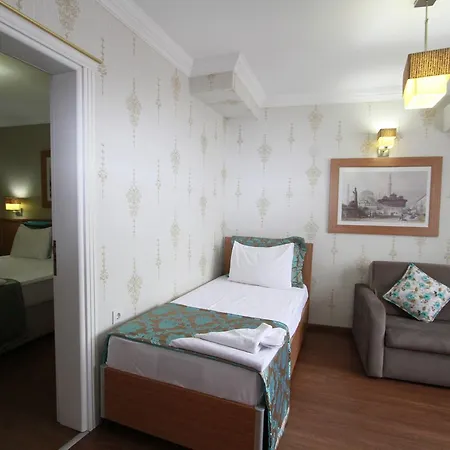 Agora Boutique Hotel&bistro Hotel 3*