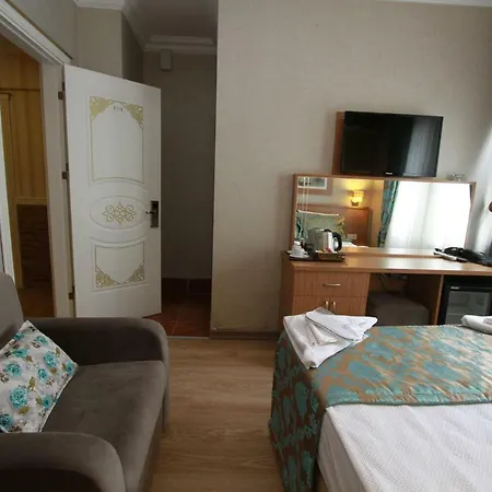 Hotel Agora Boutique Hotel&bistro 3*