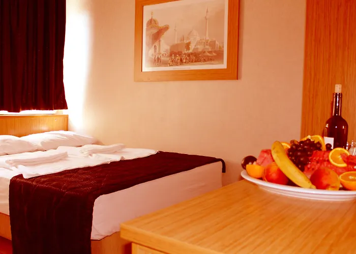 Agora Boutique & Bistro Отель