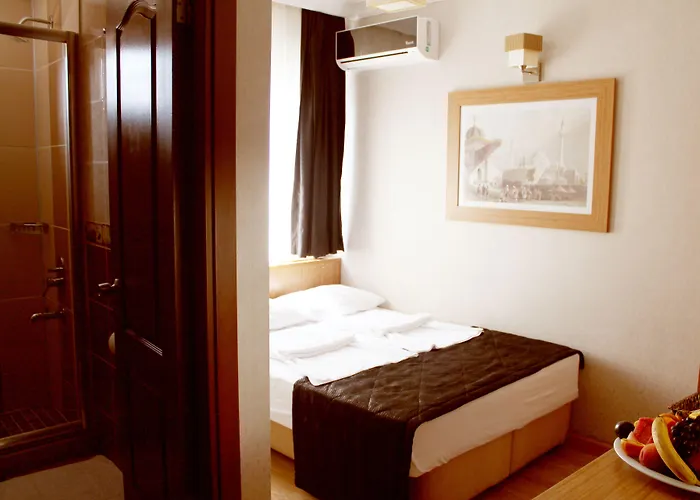 Agora Boutique & Bistro 3*