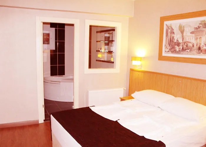 Agora Boutique & Bistro Отель