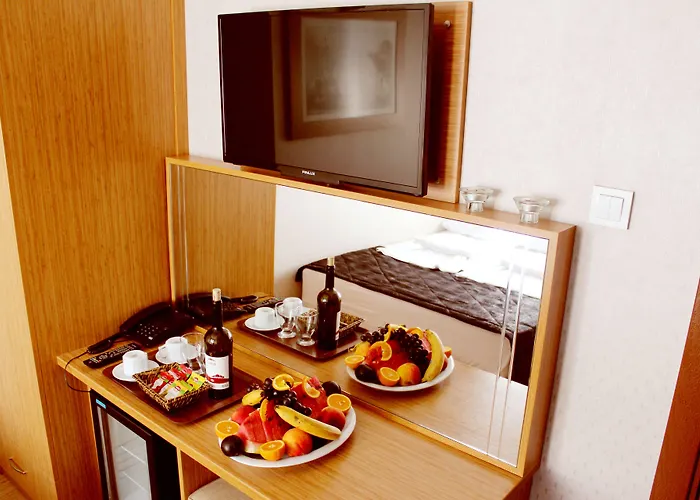 Agora Boutique & Bistro Отель