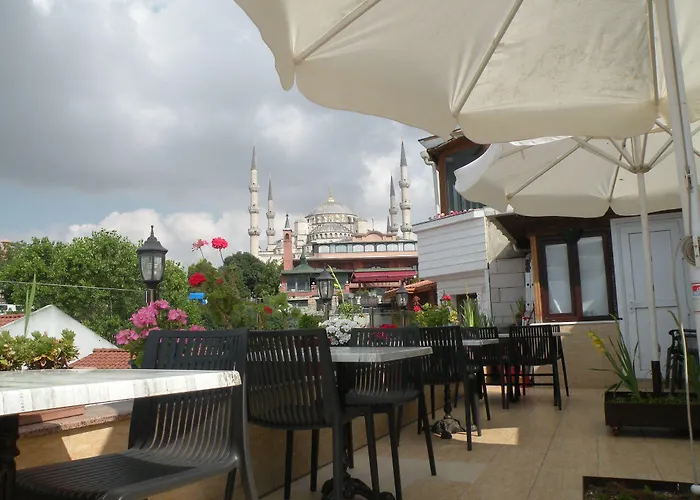 Agora Boutique & Bistro 3* Стамбул