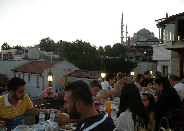 Agora Boutique & Bistro Отель Стамбул