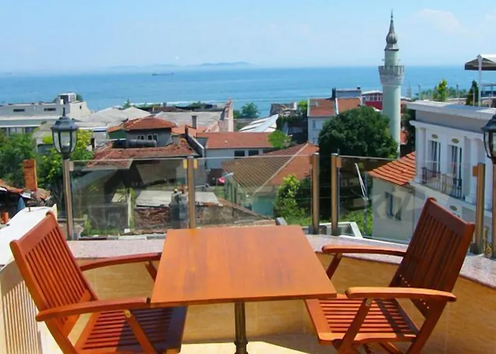Agora Boutique & Bistro 3*