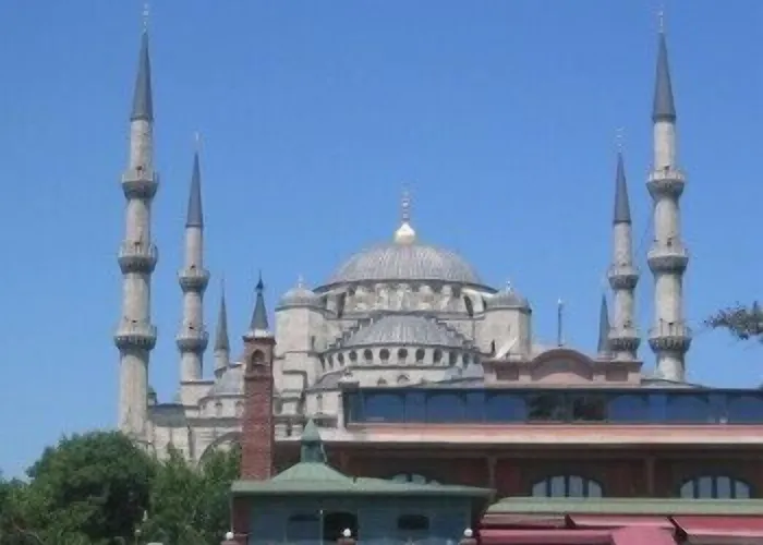 Отель Agora Boutique & Bistro