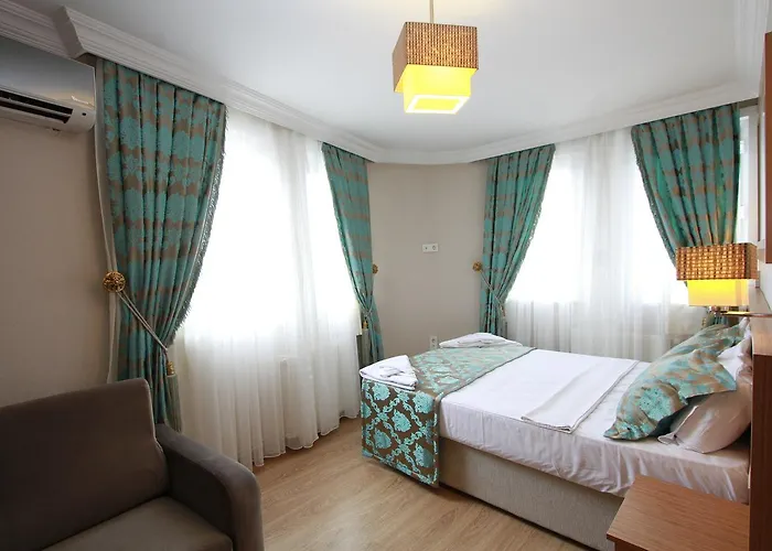 Agora Boutique & Bistro 3* Стамбул