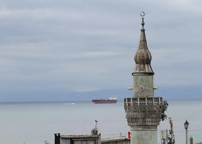 Agora Boutique & Bistro Стамбул