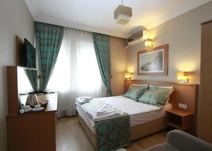 Отель Agora Boutique & Bistro