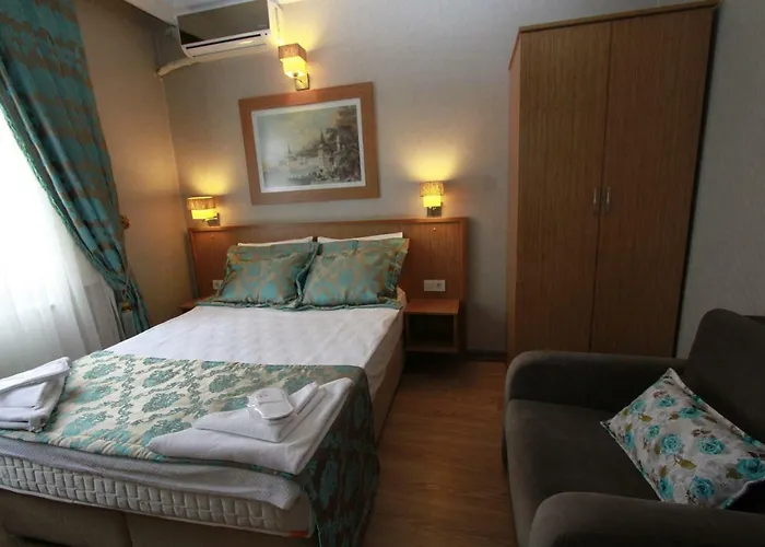 Отель Agora Boutique & Bistro